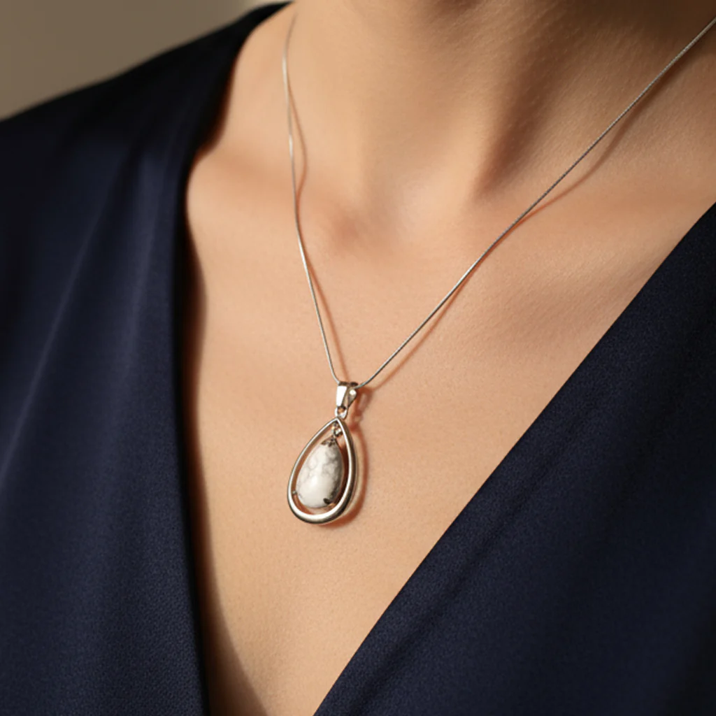 Howlite Pendant - Image 4